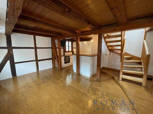 2. OG: Essbereich und Küche