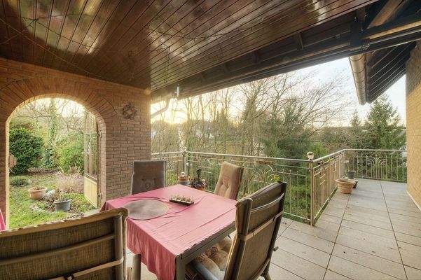 Überdachter Terrassenbereich