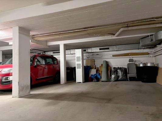 eigener Tiefgaragenplatz