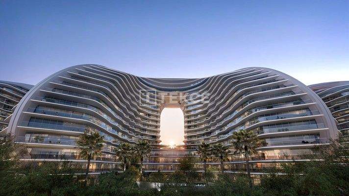 Apartments with Zaha Hadid-inspired design on Al Marjan Island