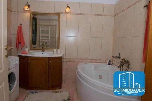 Kreta, Peri: Einfamilienhaus mit schönem Garten und toller Aussicht zu verkaufen