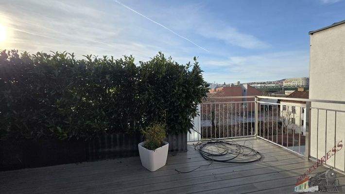 20260101_134646_resized