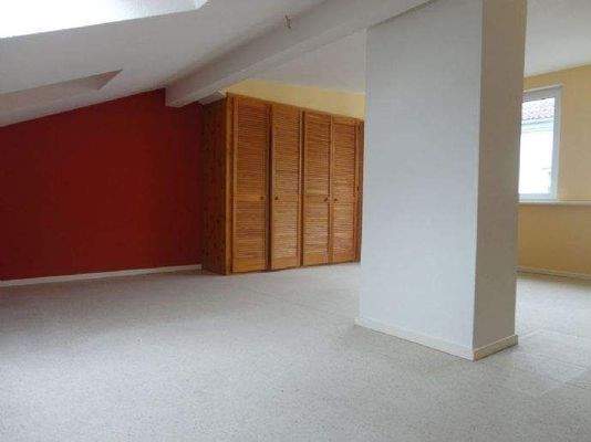 9302-Zimmer-im-DG-(2)