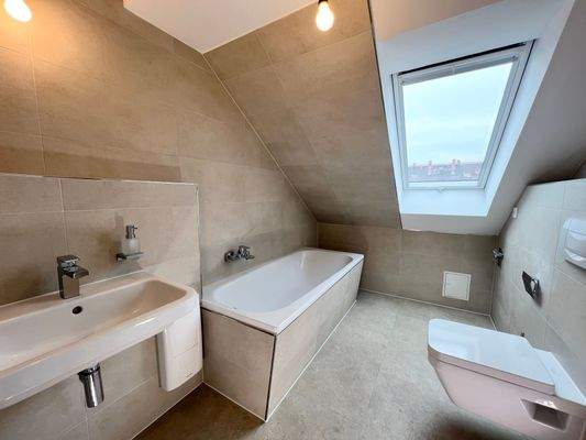 Vergleichsbild Badezimmer