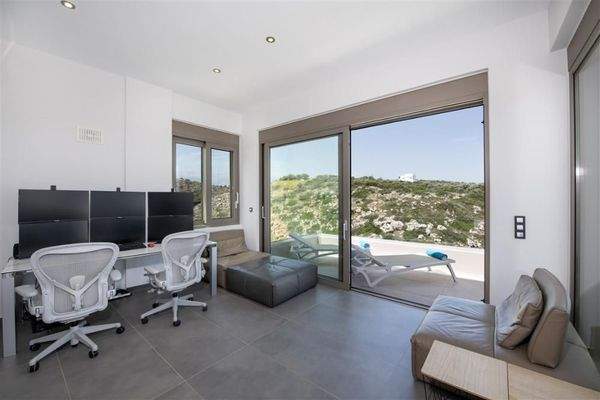 Kreta, Kokkino Chorio: Traumvilla mit makelloser Aussicht mit einer privaten Bucht zu verkaufen