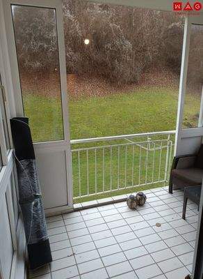 Balkon (dezent mit KI bearbeitet)