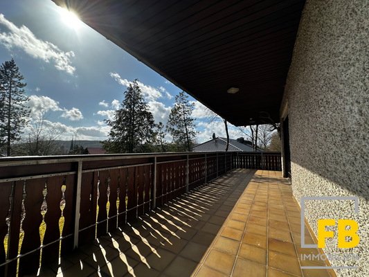 Obergeschoss: Balkon (Bild 2)