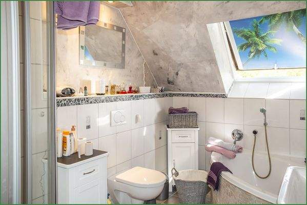 Tageslicht-Badezimmer Obergeschoss