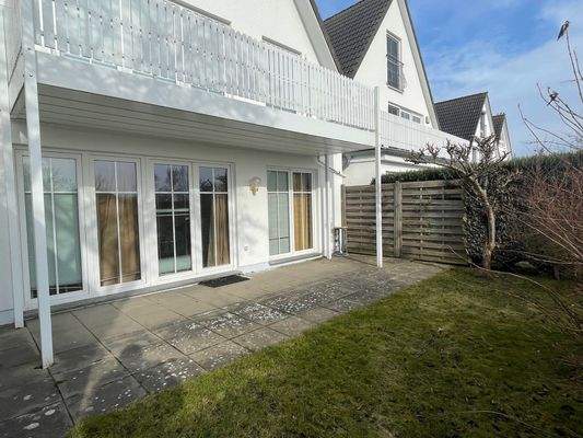 WE im EG mit Terrasse