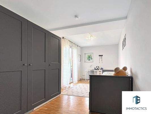 Kinderzimmer - Balkonzugang