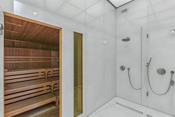 Sauna / Duschbereich 