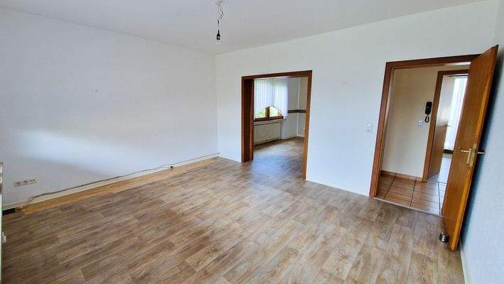 Whg2, Wohnbereich zum Essbereich