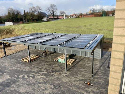 Carportanlage mit 50% der PV-Fläche