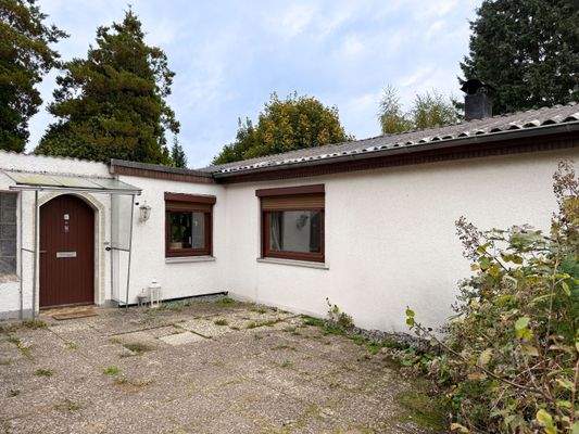 Außenansicht Bungalow.jpg