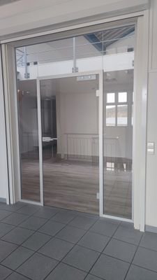 Büro2_Eingang.jpg