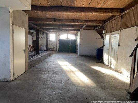 vorgelagerte Wirtschaftsdiele