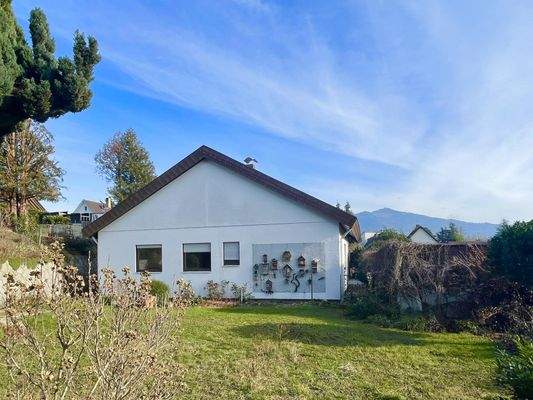 Garten mit Privatsphäre und Blauen-Blick!