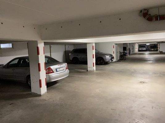Tiefgarage 