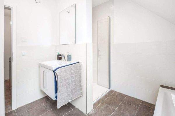 Beispielfoto Badezimmer Duschecke