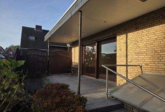 die sonnige Terrasse