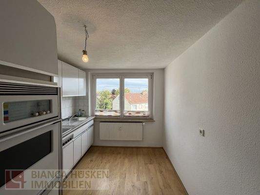 DG Küche mit EInbauküche