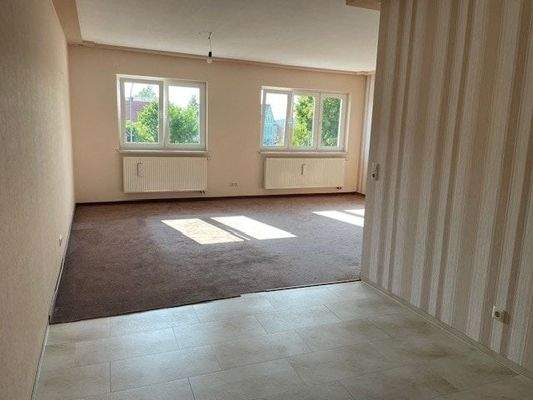 Offener Wohn-/Essbereich