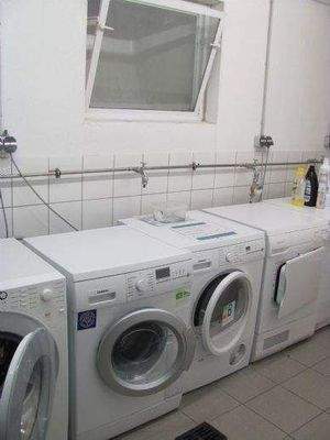 Waschmaschiene und Trockner