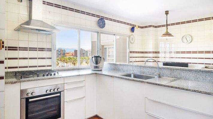 Große Wohnung mit Meerblick zu verkaufen in Portixol, Palma de Mallorca