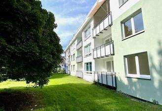 4D33379E-5BB3-4C13-AB81-93B4A438A169