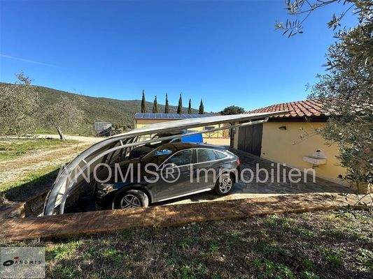 Carport mit Stahlgestell
