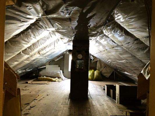 Dachboden Abstellfläche