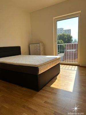 Schlafzimmer 2 von 2.