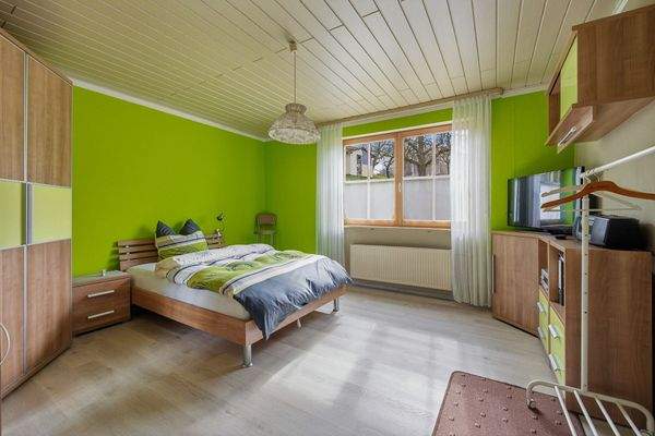 Schlafzimmer Einliegerwohnung EG