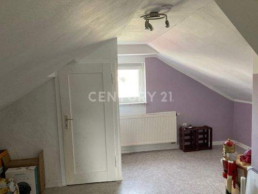 Dachgeschosszimmer 2