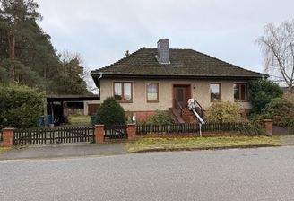 Frontansicht/Straße