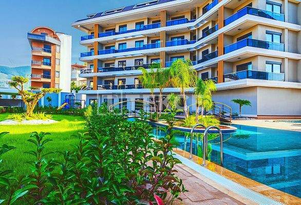 Stylish Apartments in a Complex with Rich Amenities in Alanya Oba