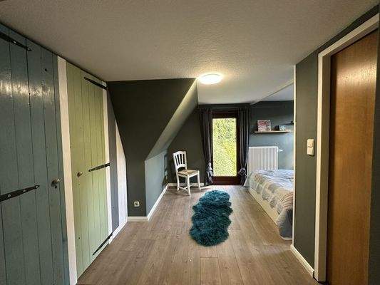 Schlafzimmer 2 - im OG 