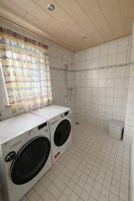 Badezimmer (Erdgeschoss)