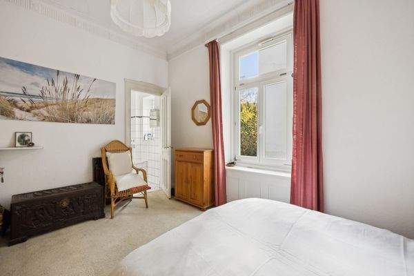 Schlafzimmer mit Bad 