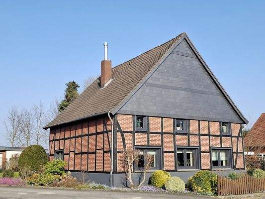 Außenansicht Straßenseite