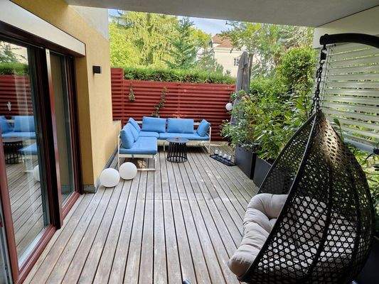 Terrasse, hälftig überdacht