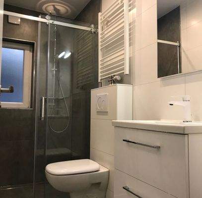 EG Badezimmer 1.jpg