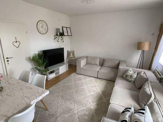 Wohnzimmer Wohnung EG