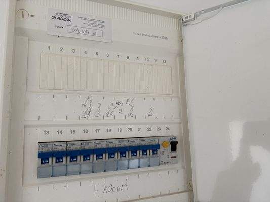 3-adrige Elektrik von ca. 2013