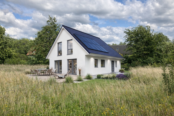 Familiärer 1,5 Geschosser in einzigartiger Lage wo jedes Jahr Kraniche rasten