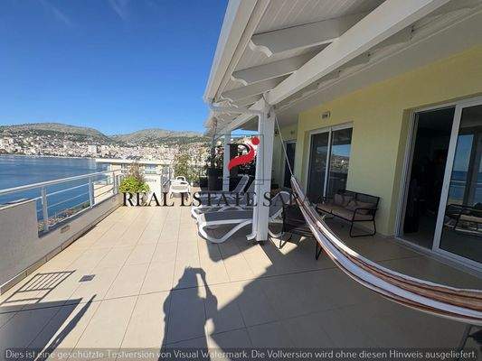 WhatsApp Image 2025-11-13 at 11.58.34 (1).jpeg