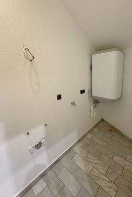 WC (Waschmaschinenanschluss)