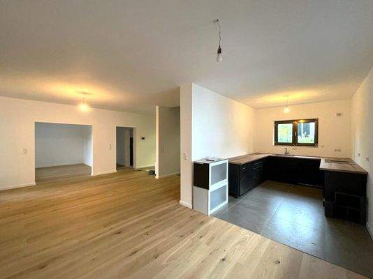 Offene Wohn-/Essküche