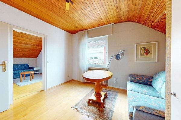Durchgangszimmer OG