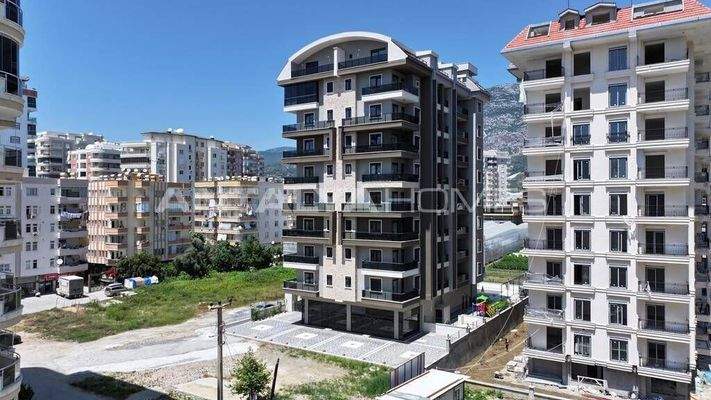 Stylish Apartments Suitable for Investment in Mahmutlar Alanya